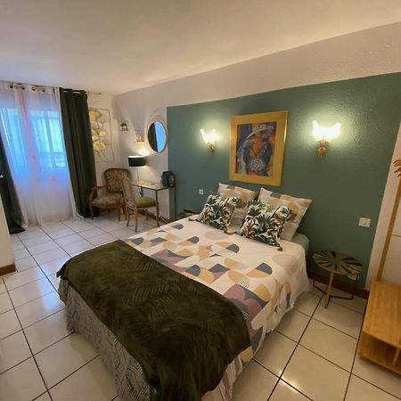 Os-Thel, Chambres A Louer Tautavel Extérieur photo